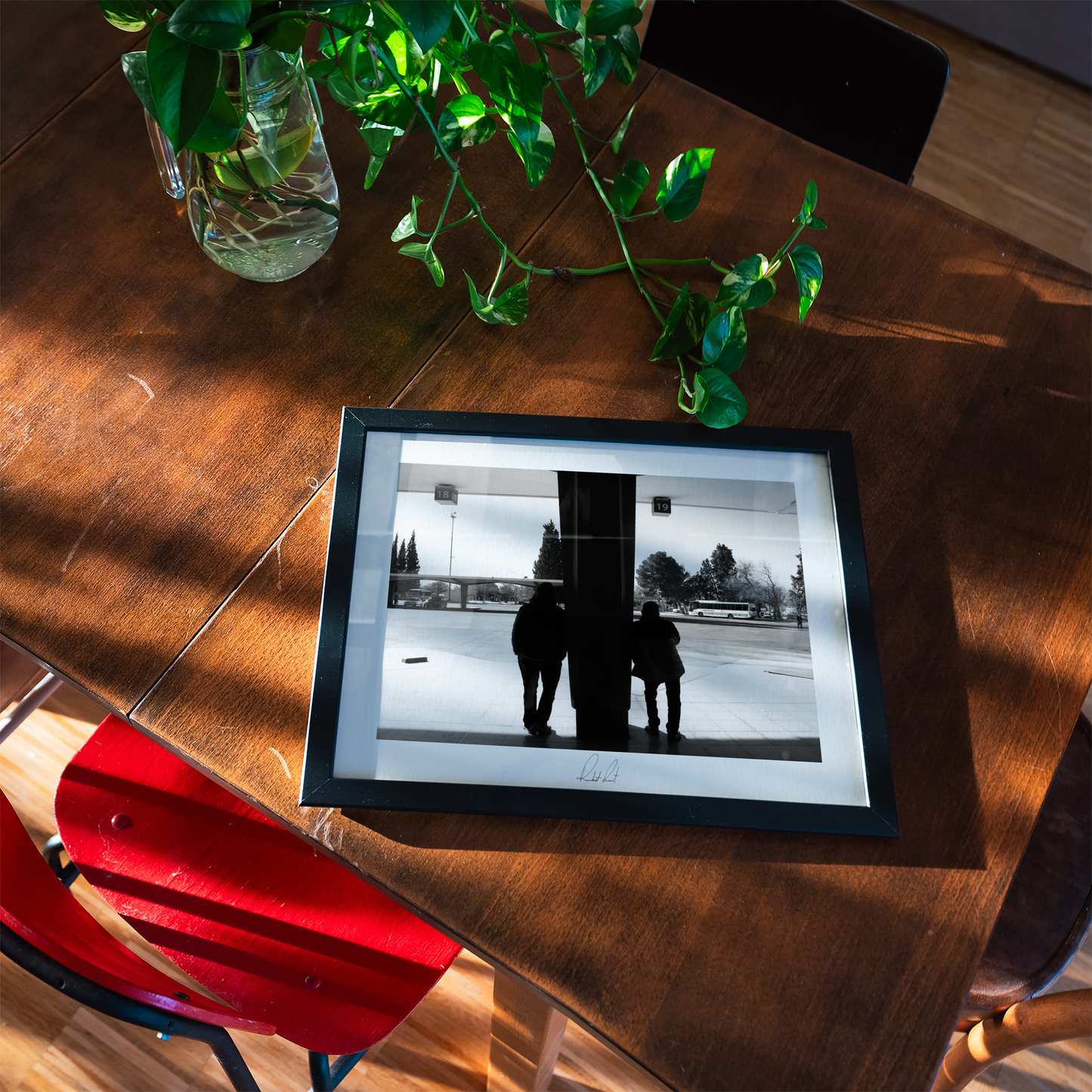 THE BUS STOP SILHOUETTE - Professional, Photography Print
