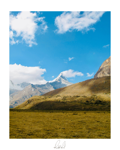 PARAMOUNT MOUNTAIN - Professional Photography Print
